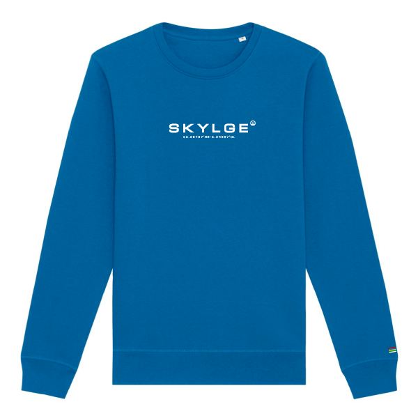 Skylge sweater van Terschelling in de kleur helder blauw